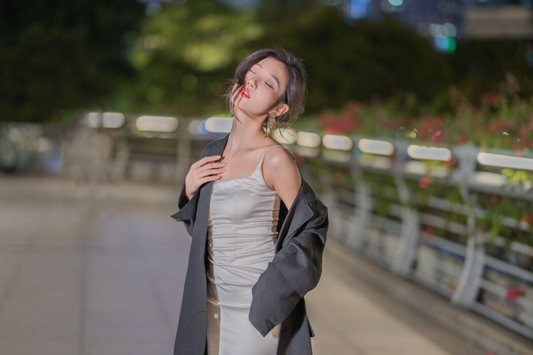 YiTuYu艺图语 Vol.8272 o1ne万 (23P)