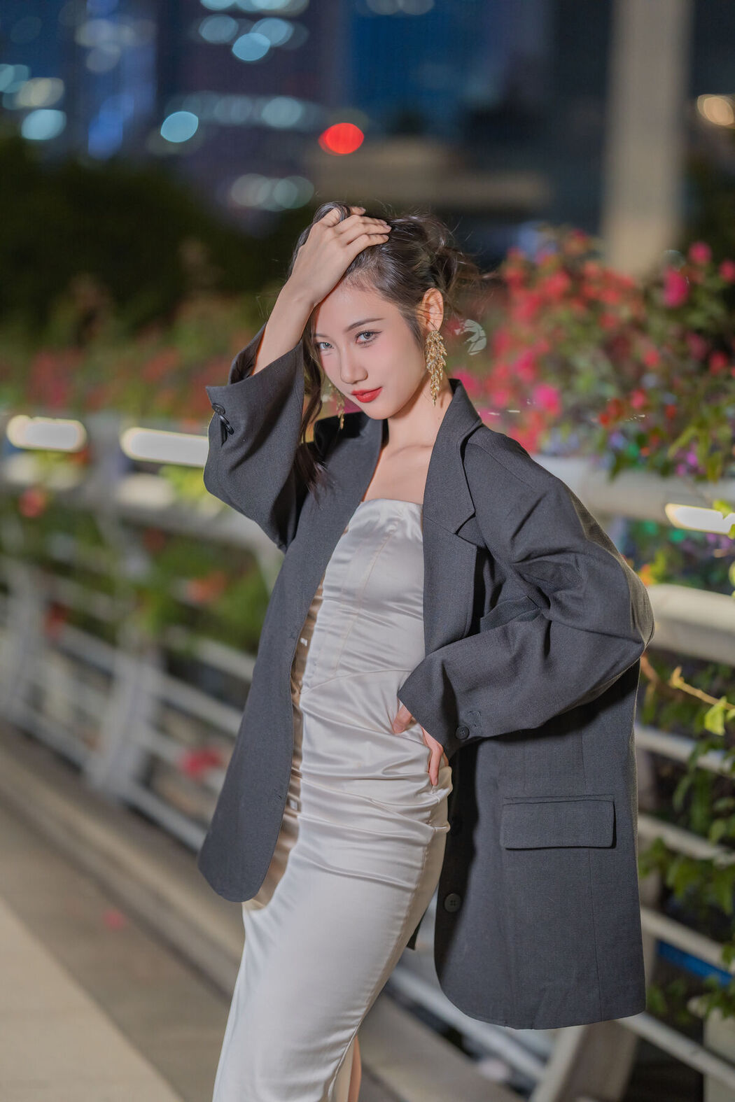 YiTuYu艺图语 Vol.8272 o1ne万 (23P)