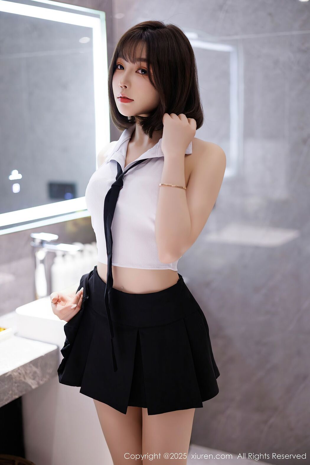 XiuRen秀人网 No.10048 徐莉芝Booty (83P)