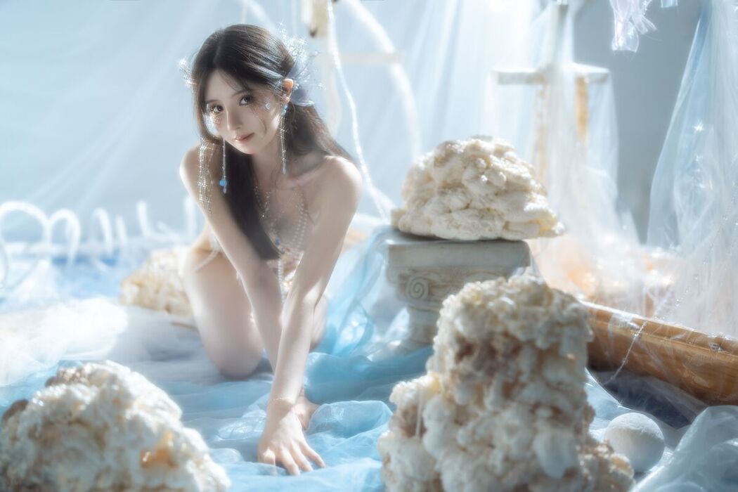 Coser@橙子喵酱 &#8211; 人鱼 (31P &#8211; 1V)