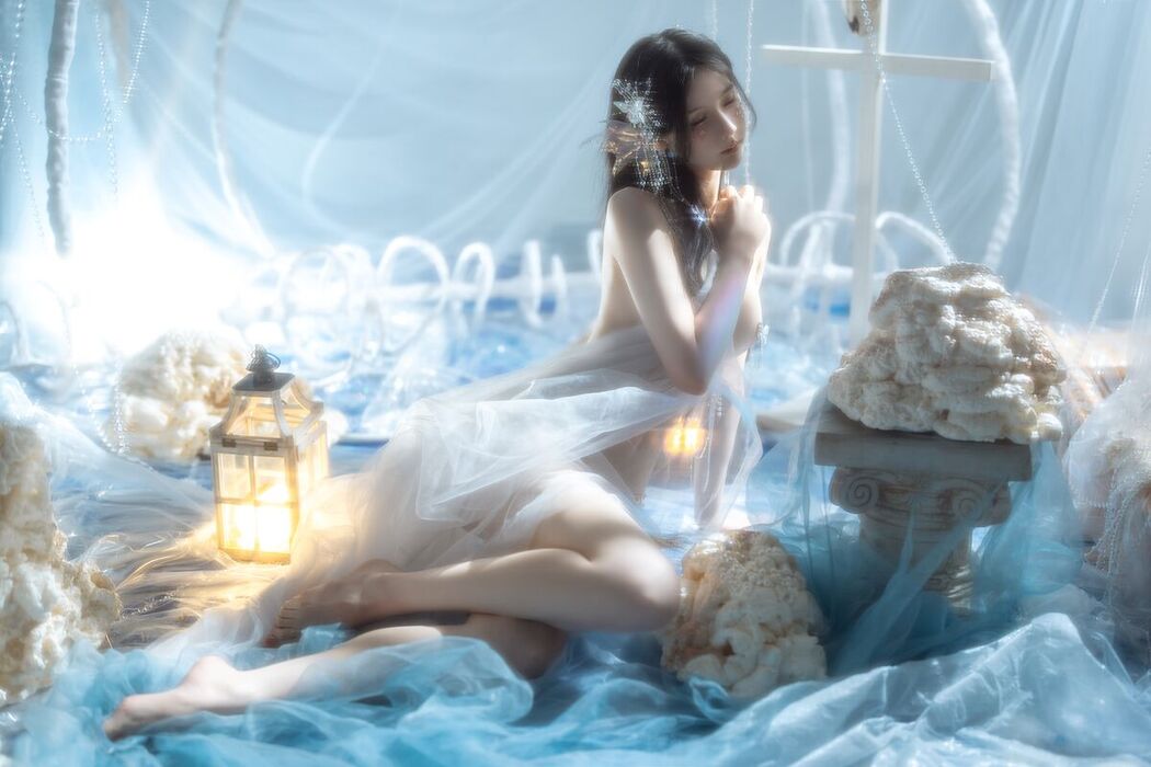 Coser@橙子喵酱 &#8211; 人鱼 (31P &#8211; 1V)