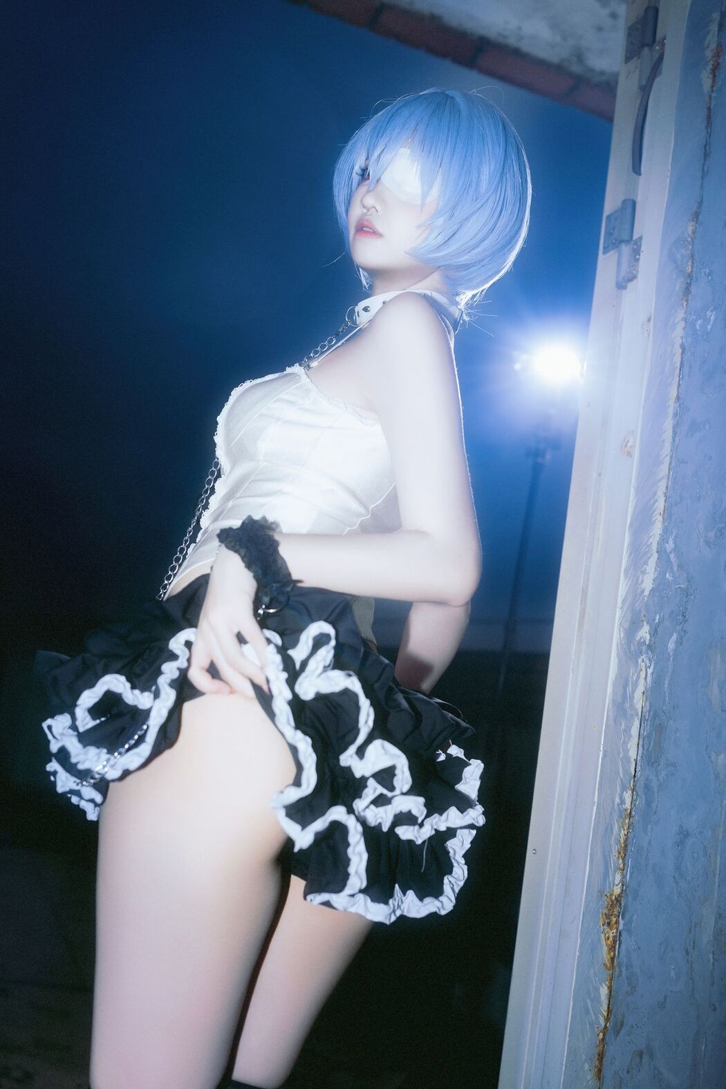 Coser@洛桑w伊梓 &#8211; 雨后天台 (36P)