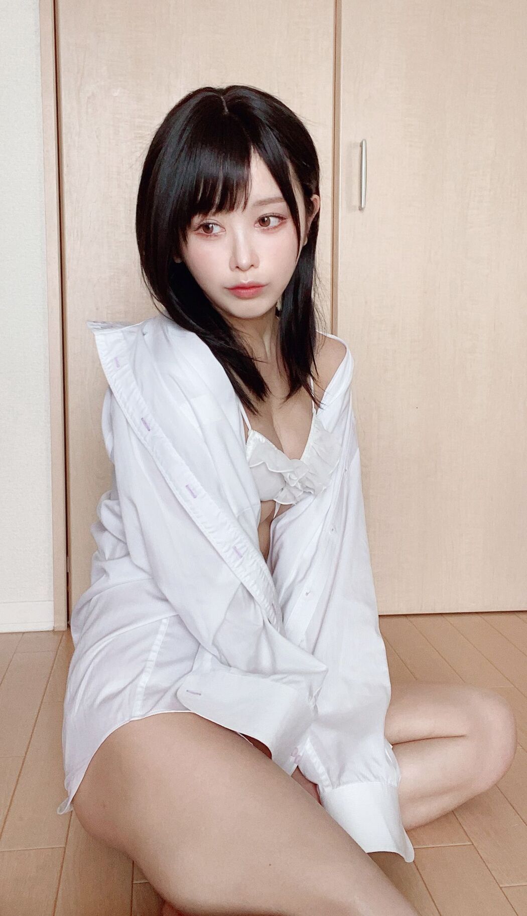 Coser@いくみ 193iKkyu3 &#8211; Fantia 2020年06月合集 Part1 (38P &#8211; 5V)