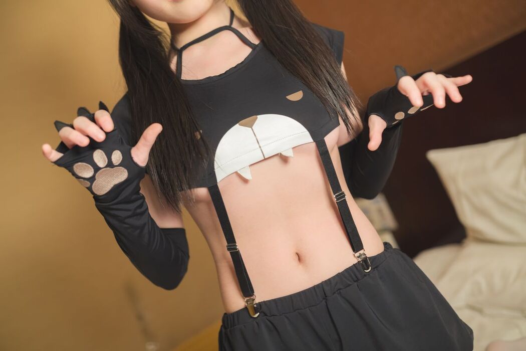 Coser@污神映画 &#8211; 海盜熊 (90P &#8211; 1V)