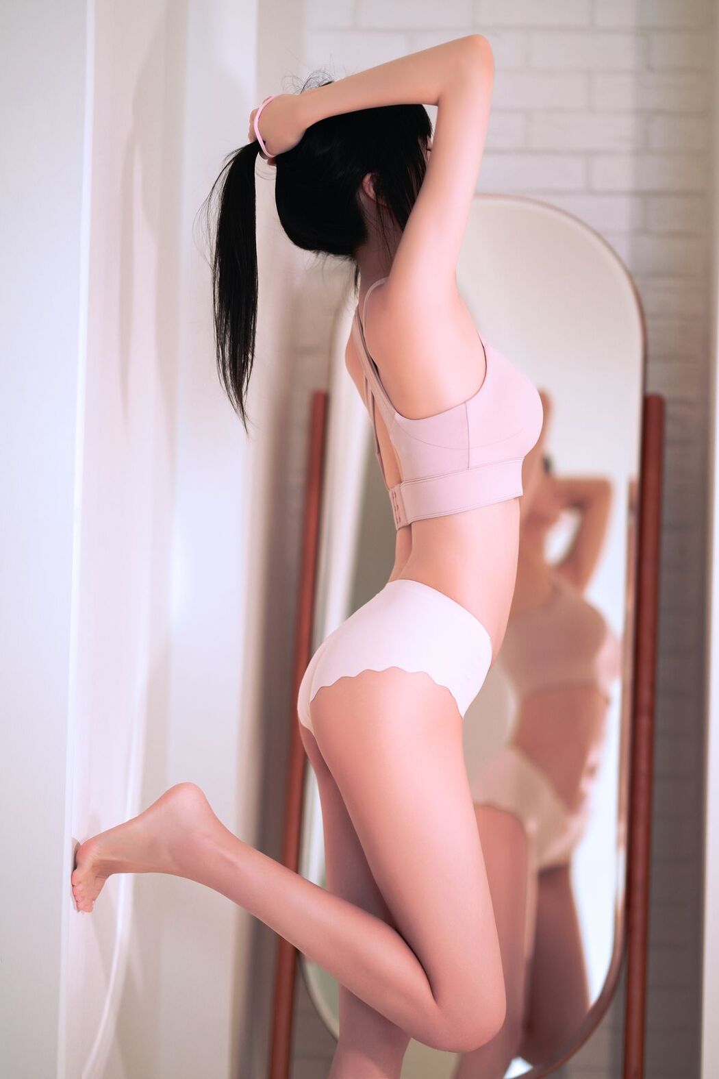 Coser@桜桃喵 &#8211; 瑜伽服 (46P)