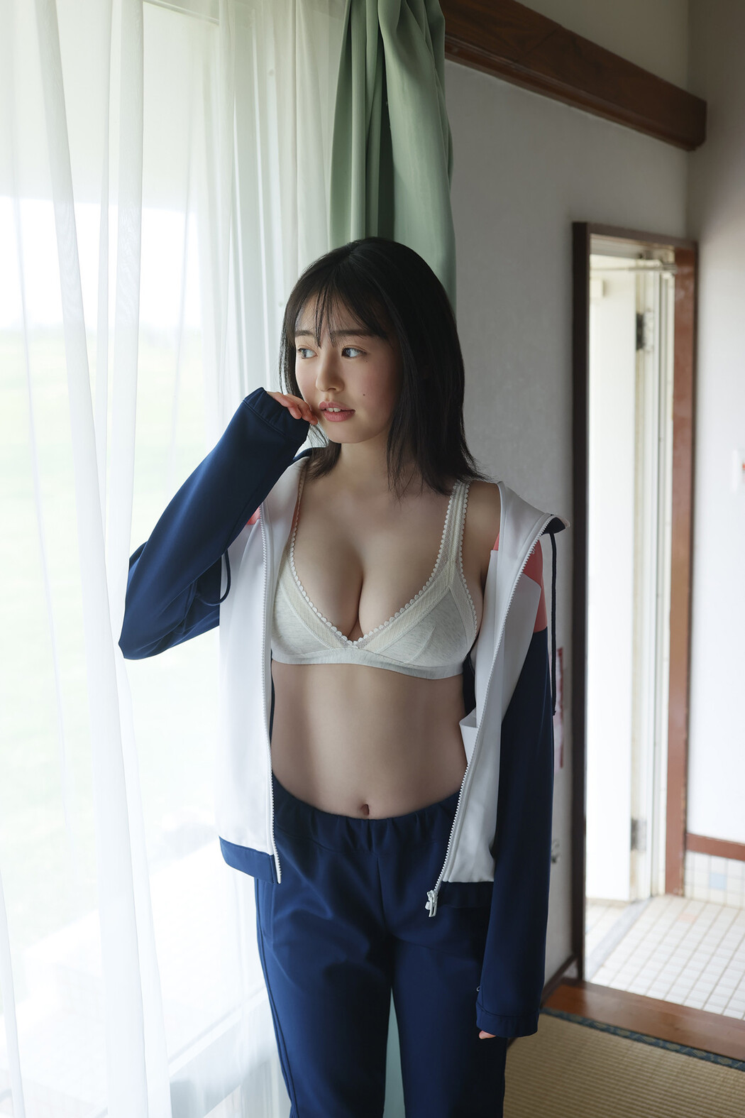 Miu Shirahama 白濱美兎, ヤングガンガンデジタル限定写真集 「君と合宿中」 Set.02