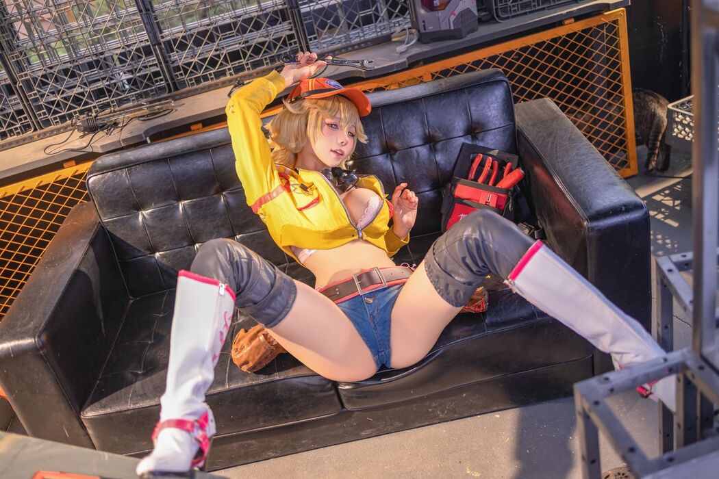 Coser@黏黏团子兔 &#8211; FF15-希德妮奥拉姆 Part1 (49P &#8211; 1V)