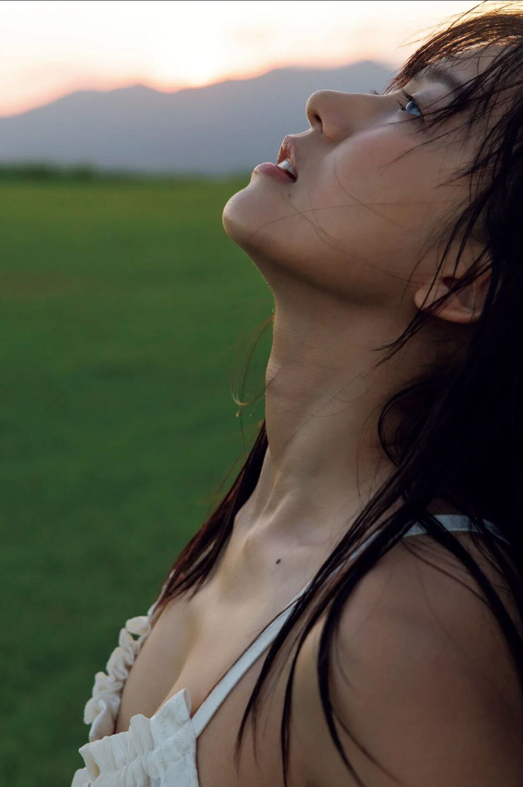 JP Shida Nene 志田音々 – 優雅な挑発 (16P)