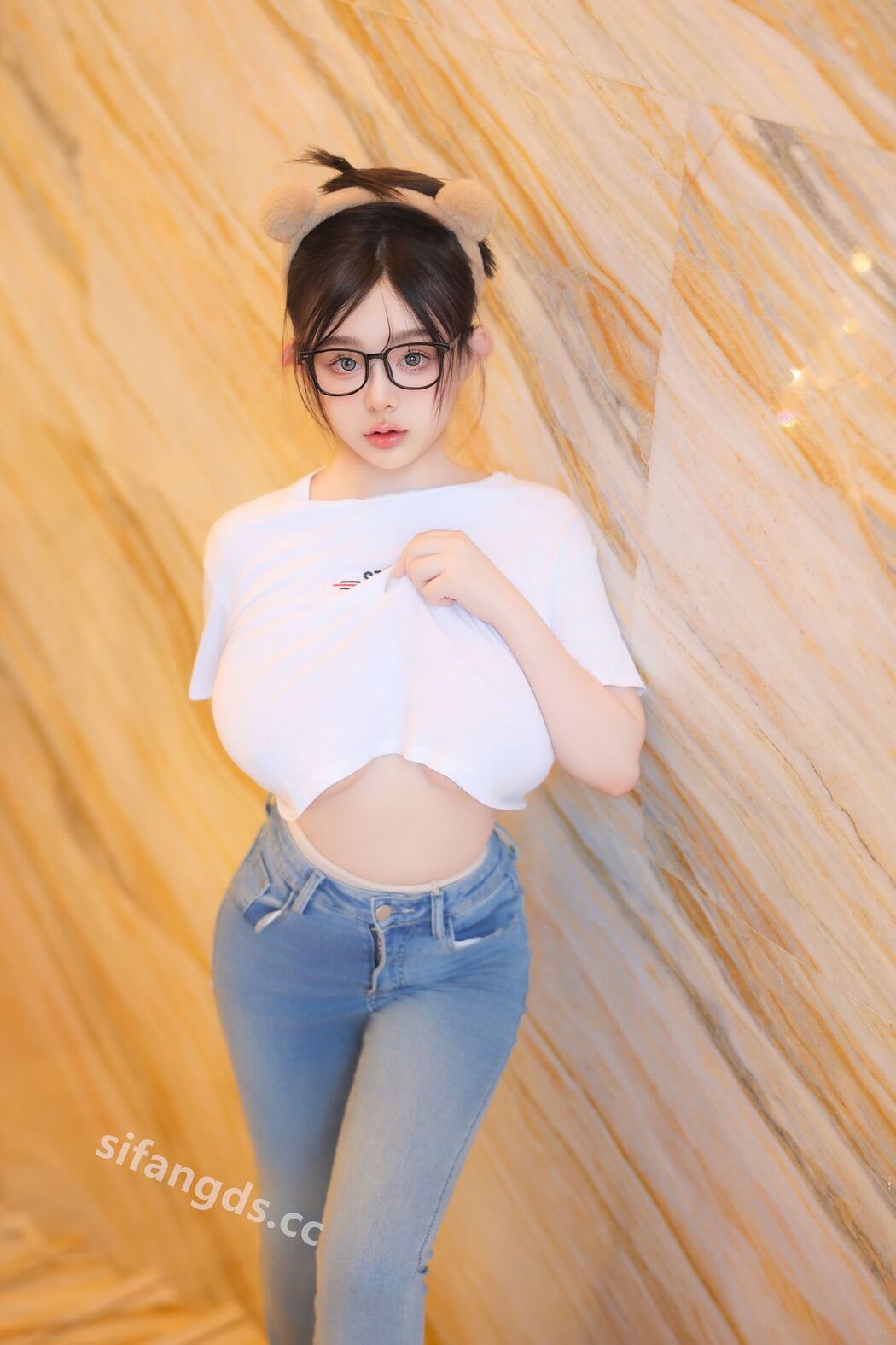 XR Uncensored Na Na Zi 娜娜子 – 童顏巨乳 大尺度高價作品 奶子超棒 (82P – 3V)