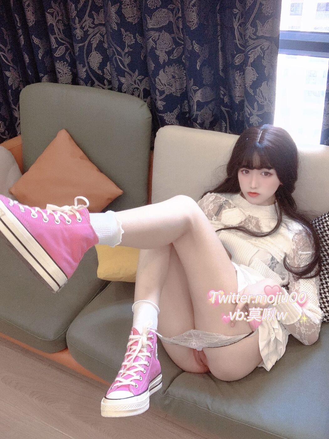 Coser@小青茗 – 纯欲毛衣 (44P)