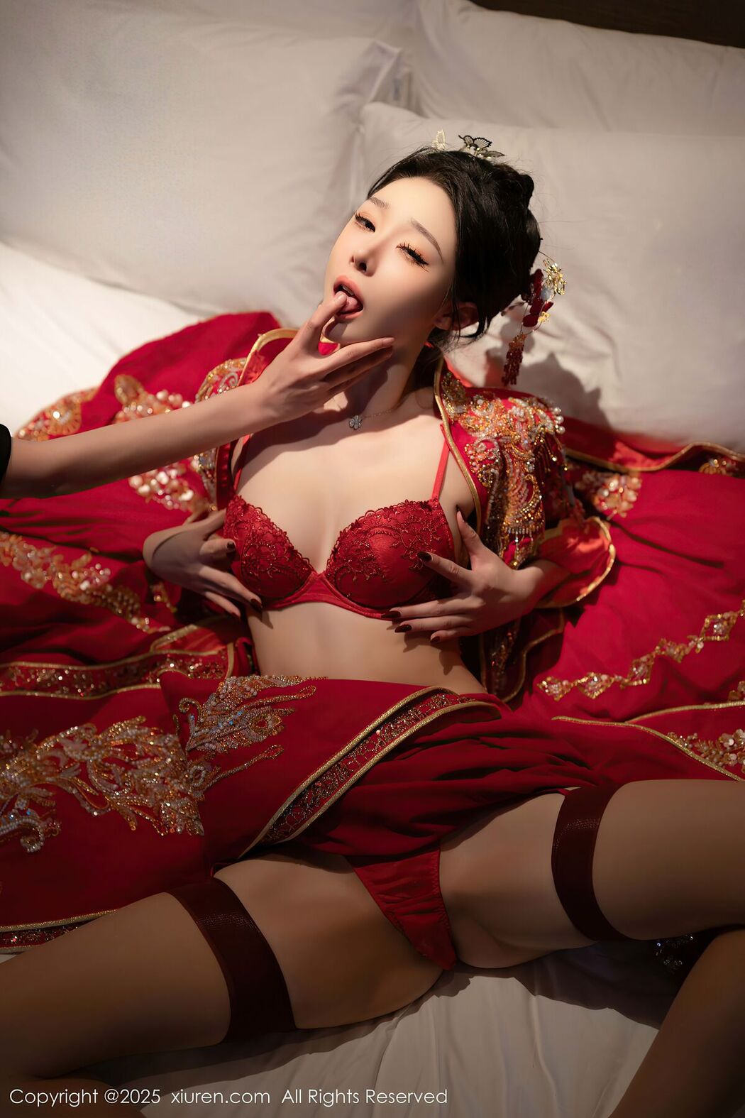 XiuRen秀人网 No.10055 小逗逗 (83P)