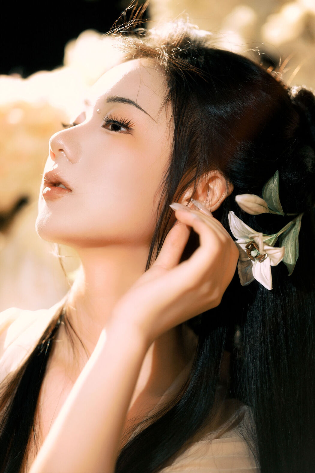 YiTuYu艺图语 Vol.8284 人贵雨儿 (22P)