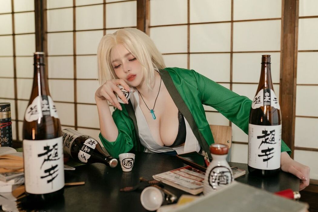 Coser@暴走鲤鱼王 – 12月合集 Part01 (48P)