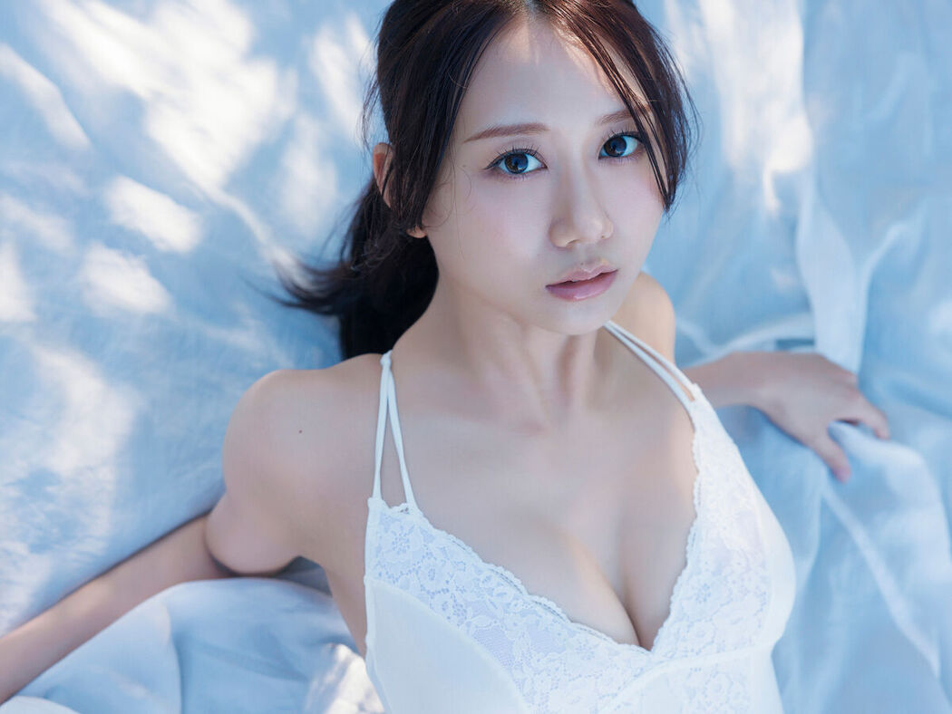 JP Nao Furuhata 古畑奈和 – HELLO NEW ME (59P)