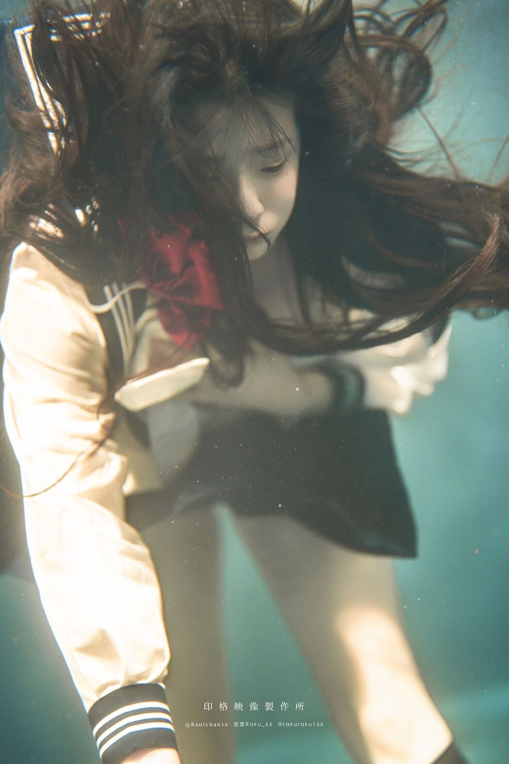 Coser@落落Raku &#8211; 水泳馆 (59P &#8211; 1V)