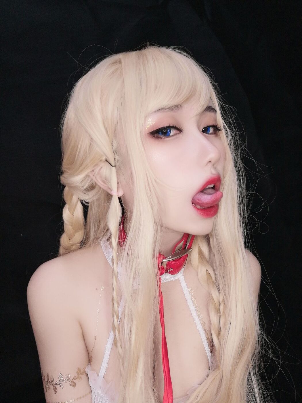 Coser@芋圆侑子 &#8211; 魔王的新娘 Part1 (58P &#8211; 6V)