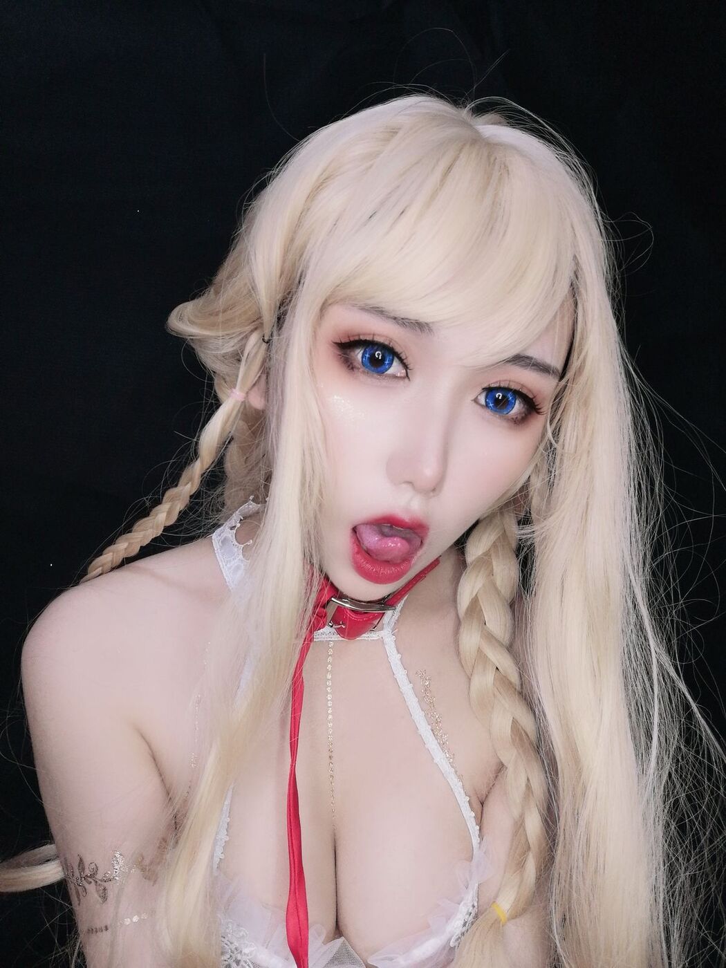 Coser@芋圆侑子 &#8211; 魔王的新娘 Part1 (58P &#8211; 6V)