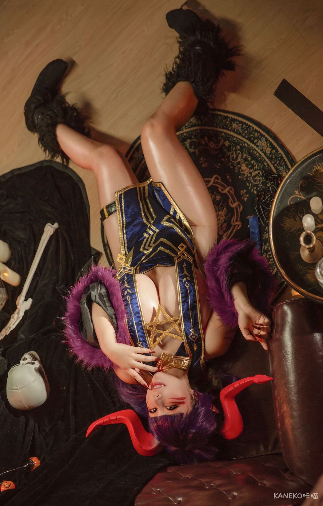 Coser@KANEKO_咔喵 &#8211; 天下布魔 撒旦 (31P &#8211; 1V)