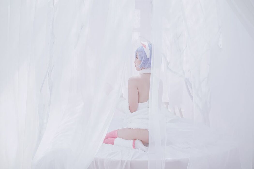 Coser@Messie Huang – Rem the Sheep (47P)