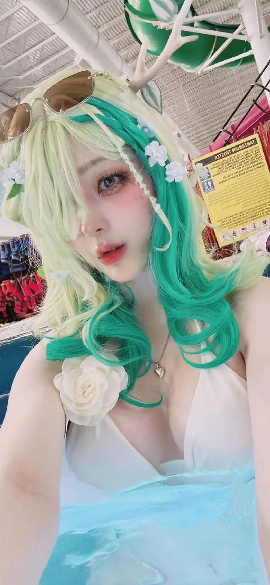 Coser@暴走鲤鱼王 – 12月合集 Part02 (48P)