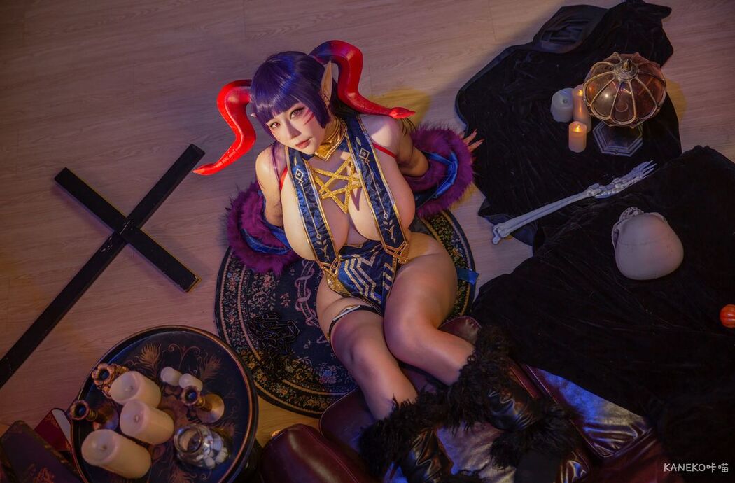 Coser@KANEKO_咔喵 &#8211; 天下布魔 撒旦 (31P &#8211; 1V)