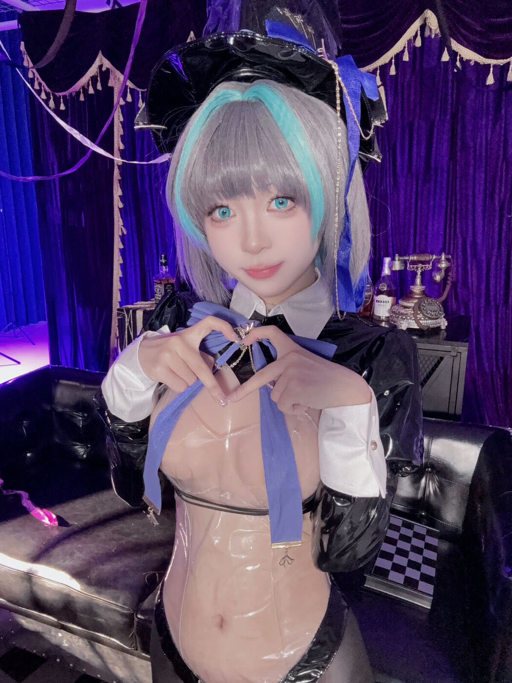 Coser@矢量鱼 &#8211; 柴郡魔术师 (40P)
