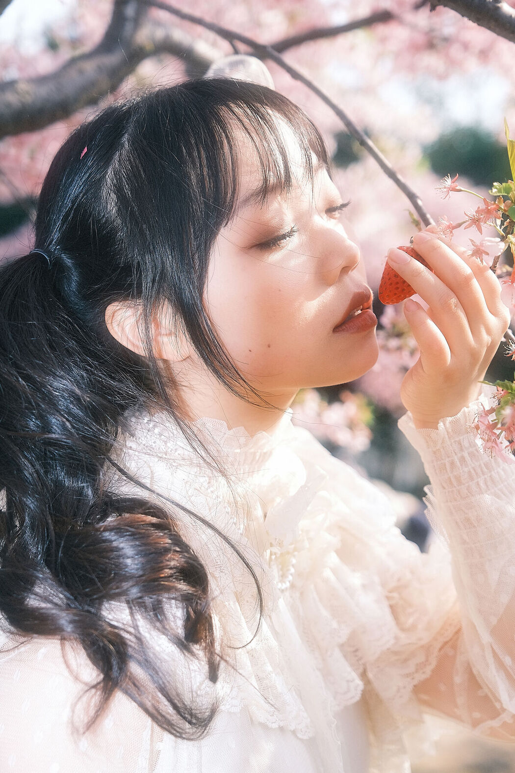 YiTuYu艺图语 Vol.8290 贝贝bu睡觉 (24P)