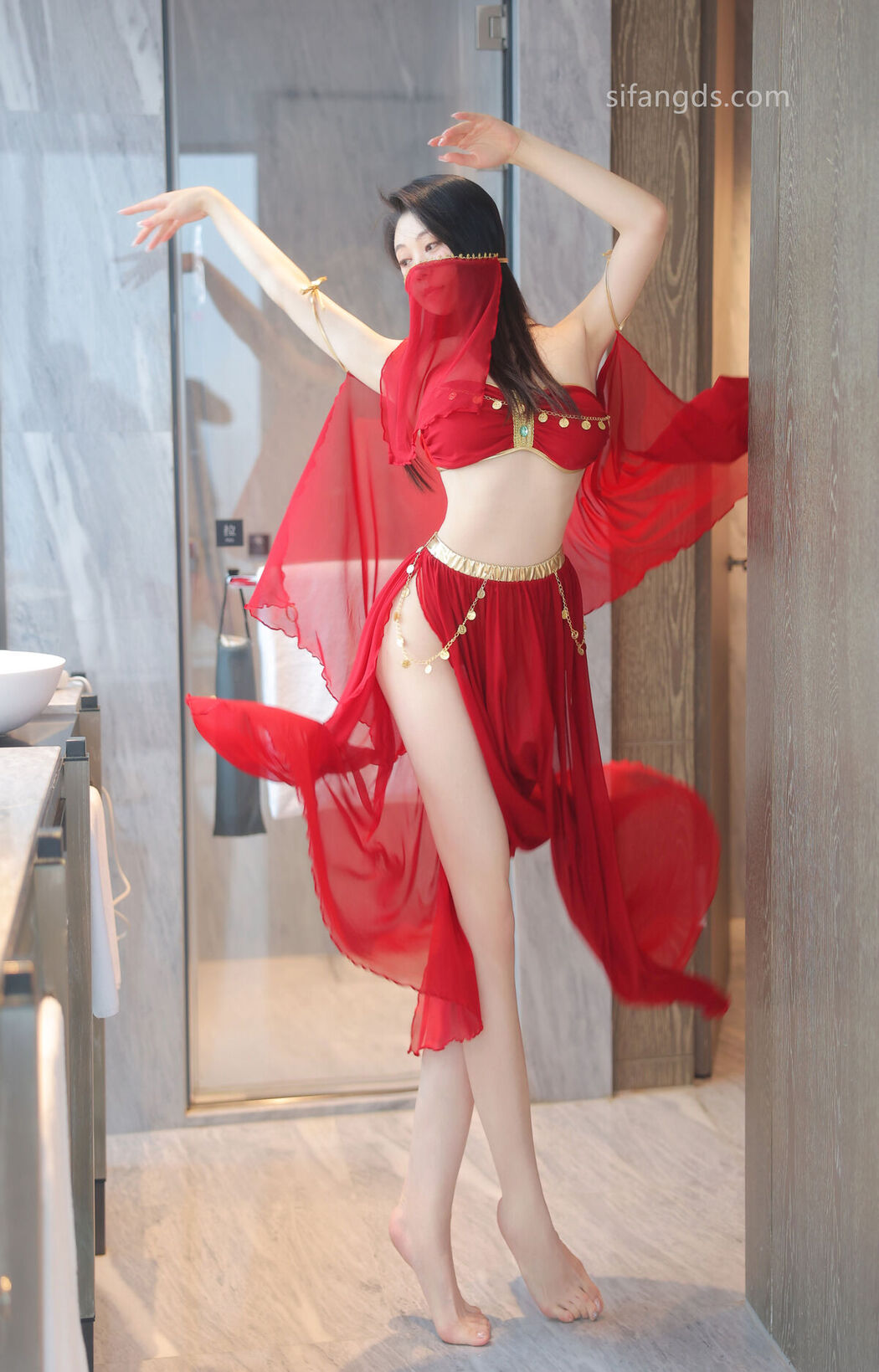 XR Uncensored Qing Miao 清妙 – R18 秀人网模特 红色舞裙 S Part01 (48P – 4V)