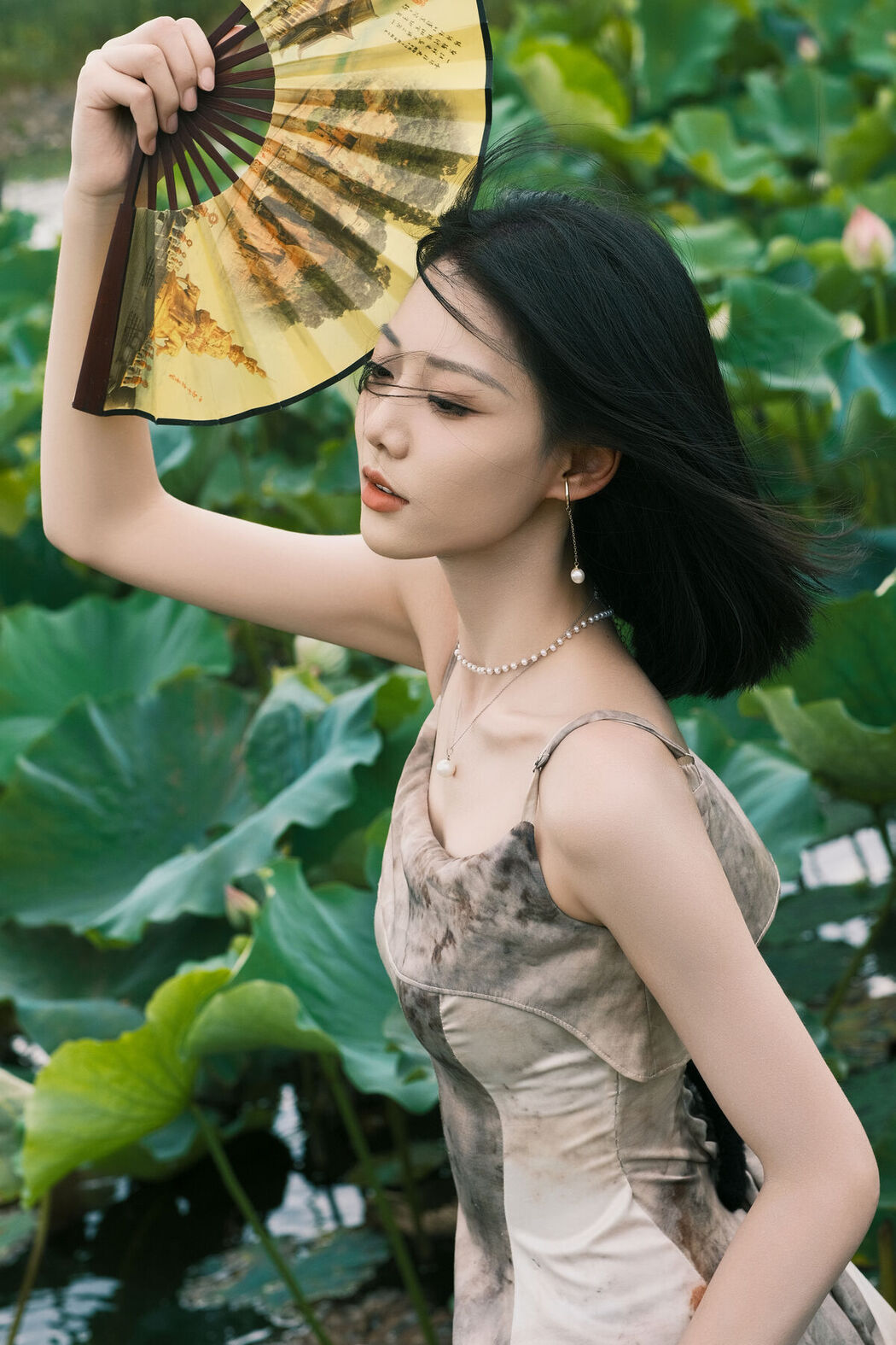 YiTuYu艺图语 Vol.8292 李悦 (21P)
