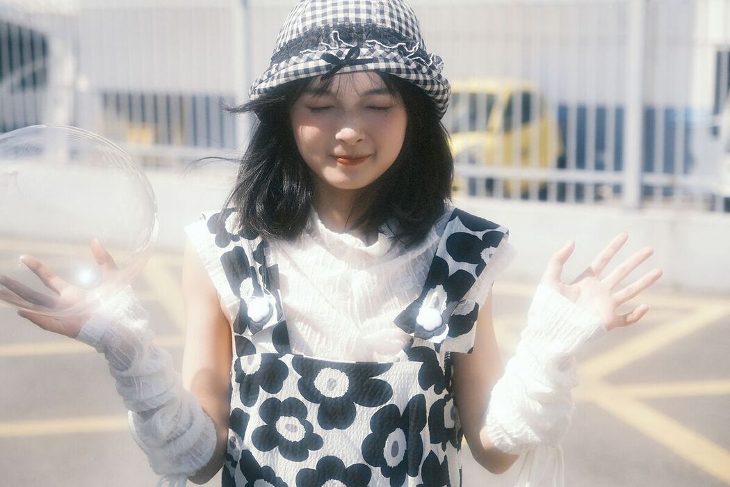 YiTuYu艺图语 Vol.8291 乌堆少女 (24P)