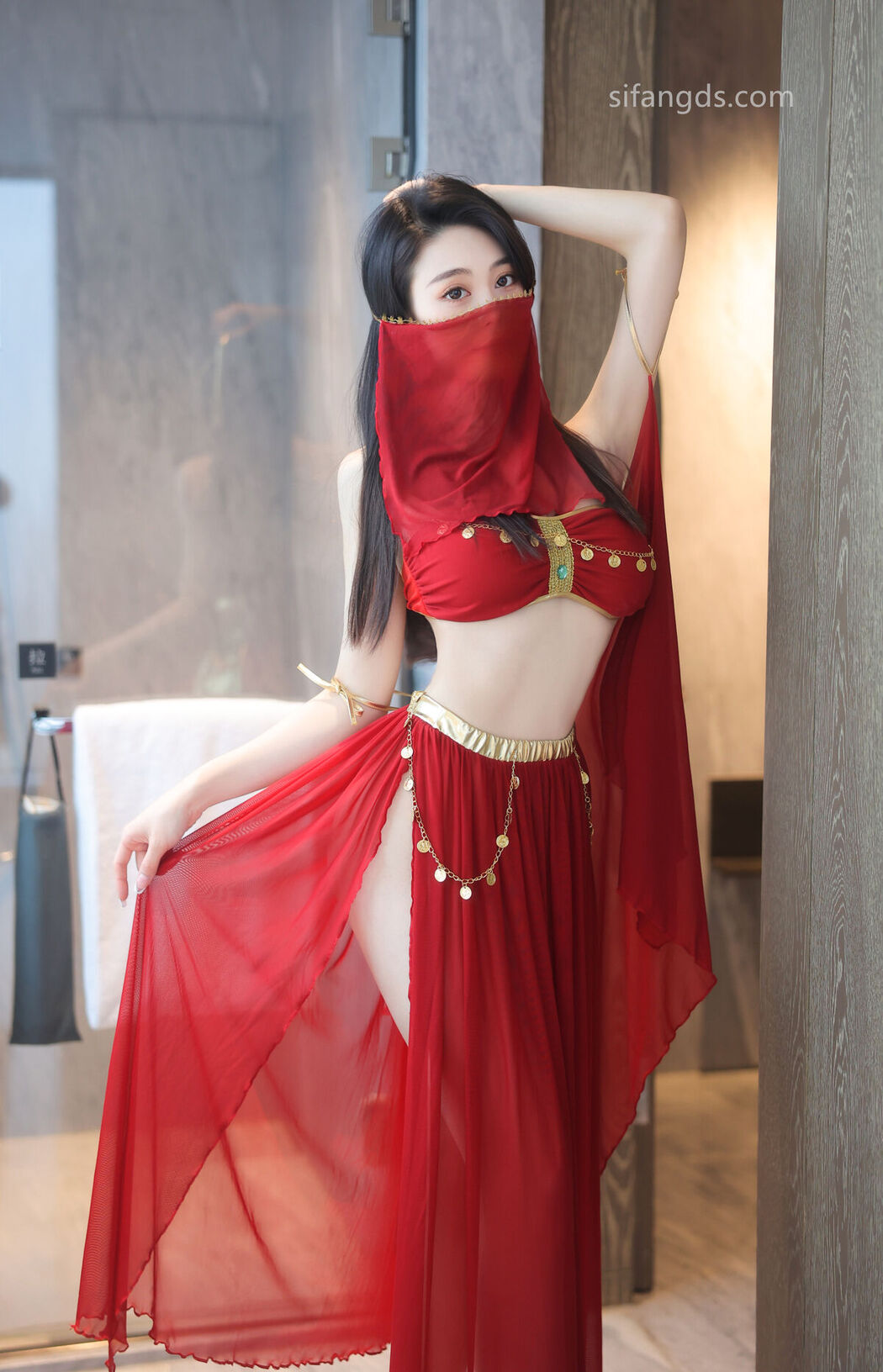 XR Uncensored Qing Miao 清妙 – R18 秀人网模特 红色舞裙 S Part01 (48P – 4V)