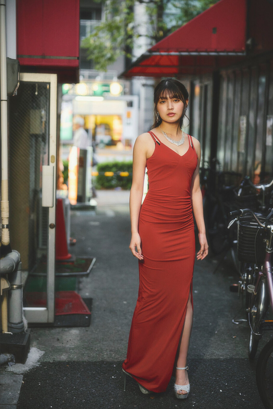 Yui Kojina 神志那結衣, SPA！デジタル写真集 「赤いドレスを脱いだら……」 Set.01 Cover Photo