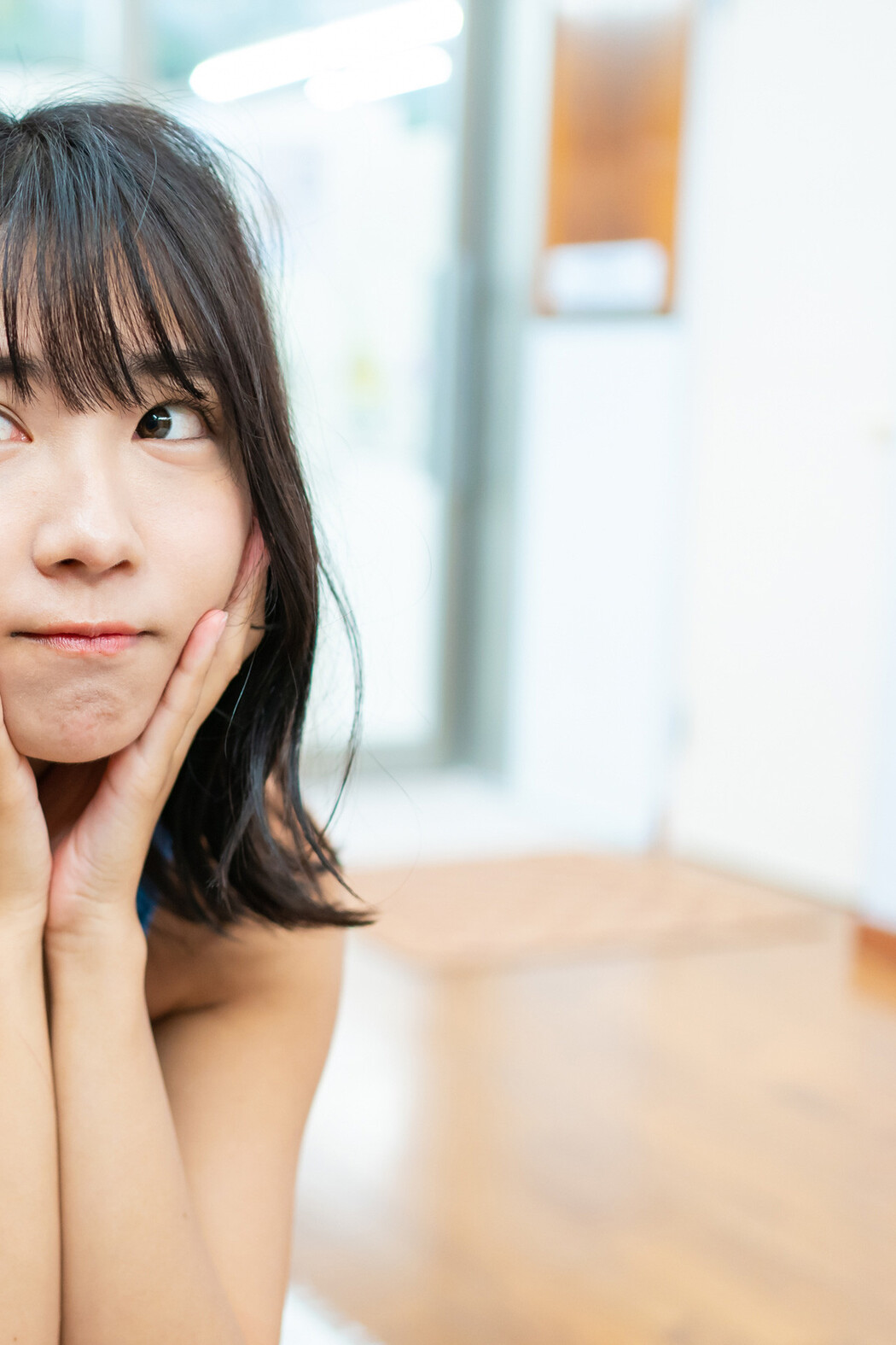 Amau Kisumi 天羽希純, FLASHデジタル写真集 「銭湯で大はしゃぎ!」 Set.01