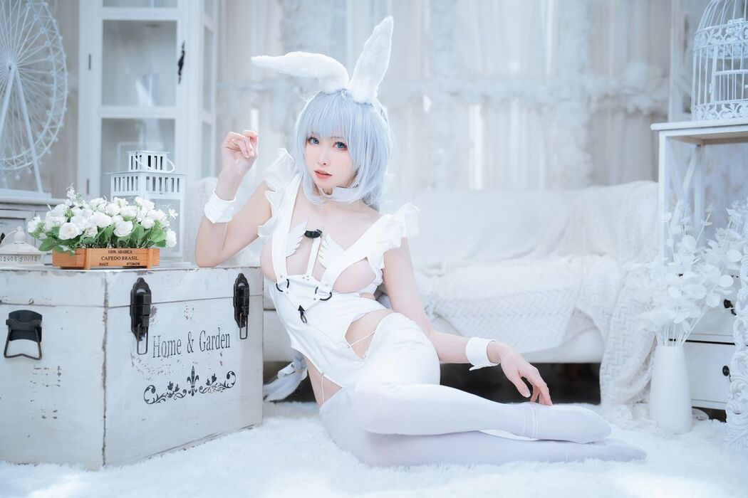 Coser@樱岛嗷一 – 恶毒兔女郎 (20P)