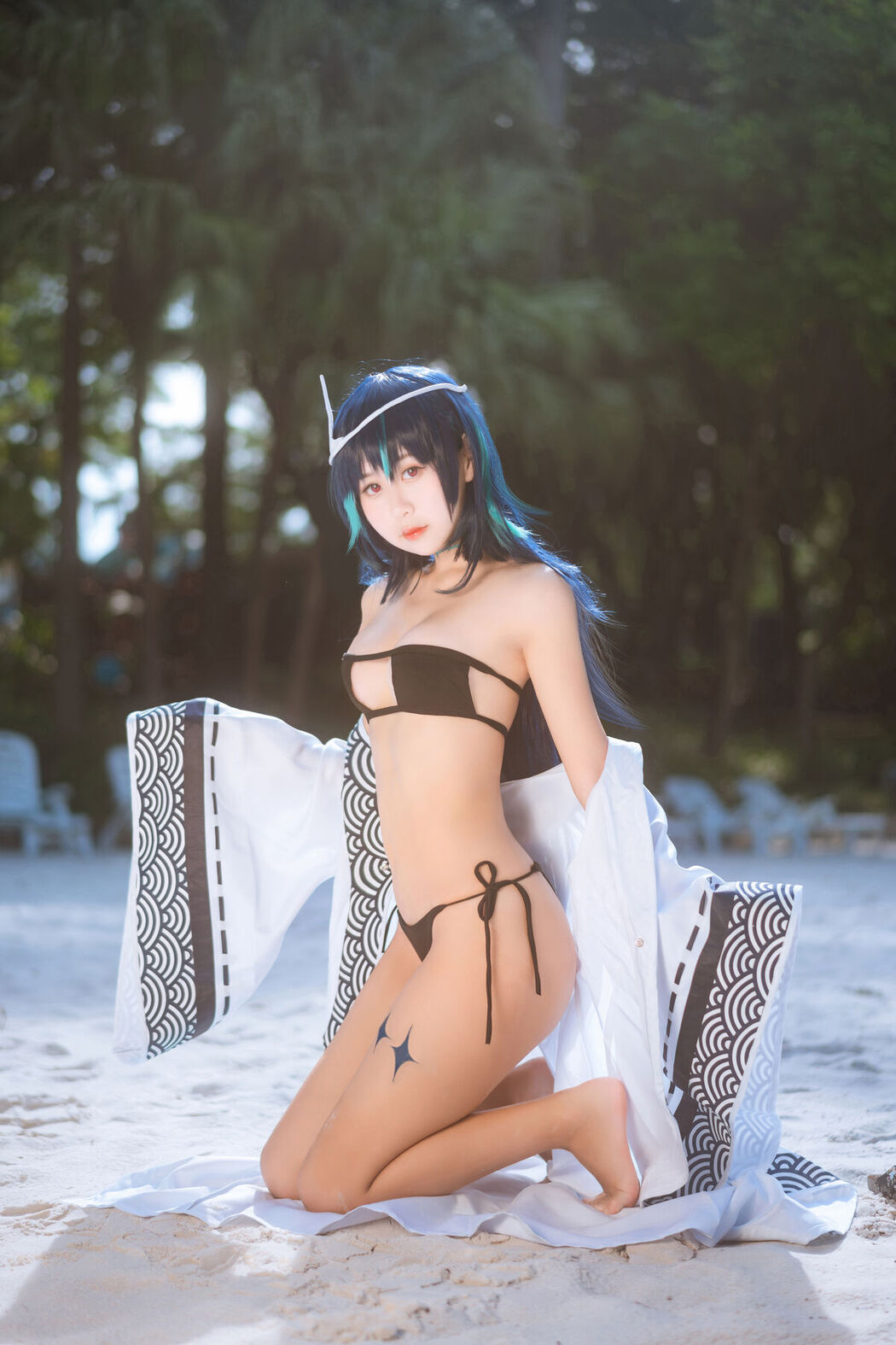 Coser@萌芽儿o0 – 幽灵妹妹 (32P)