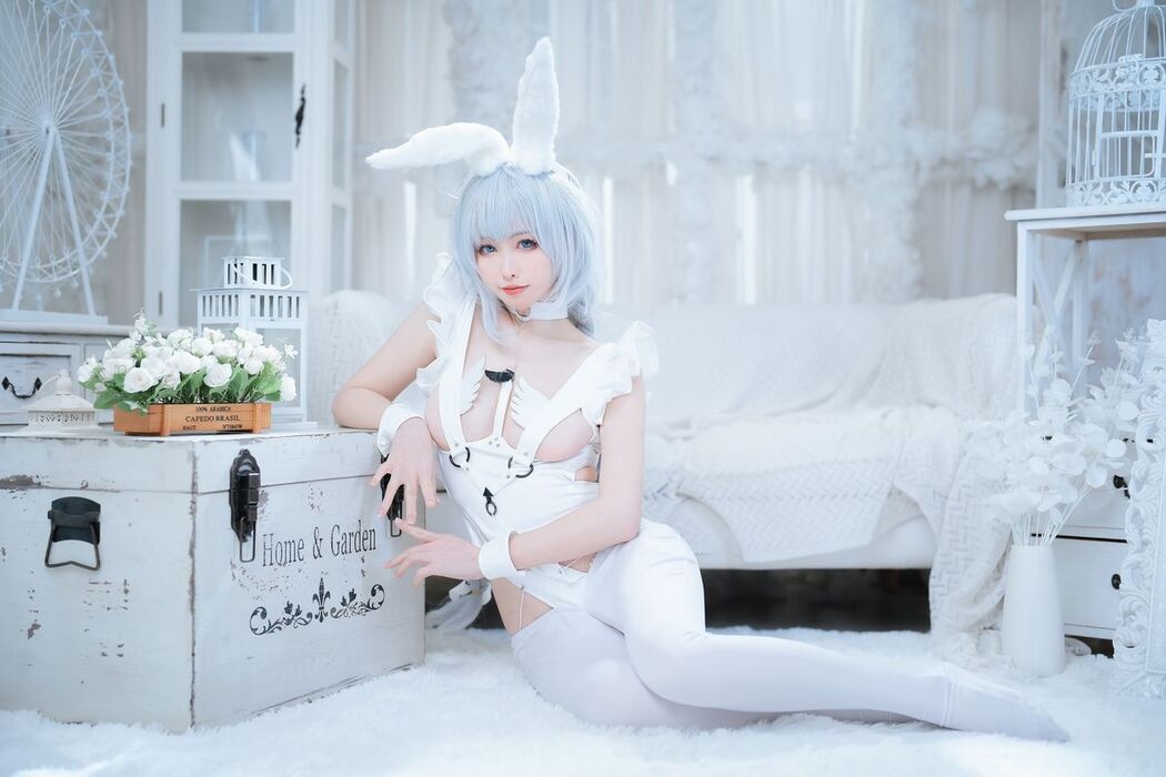 Coser@樱岛嗷一 – 恶毒兔女郎 (20P)