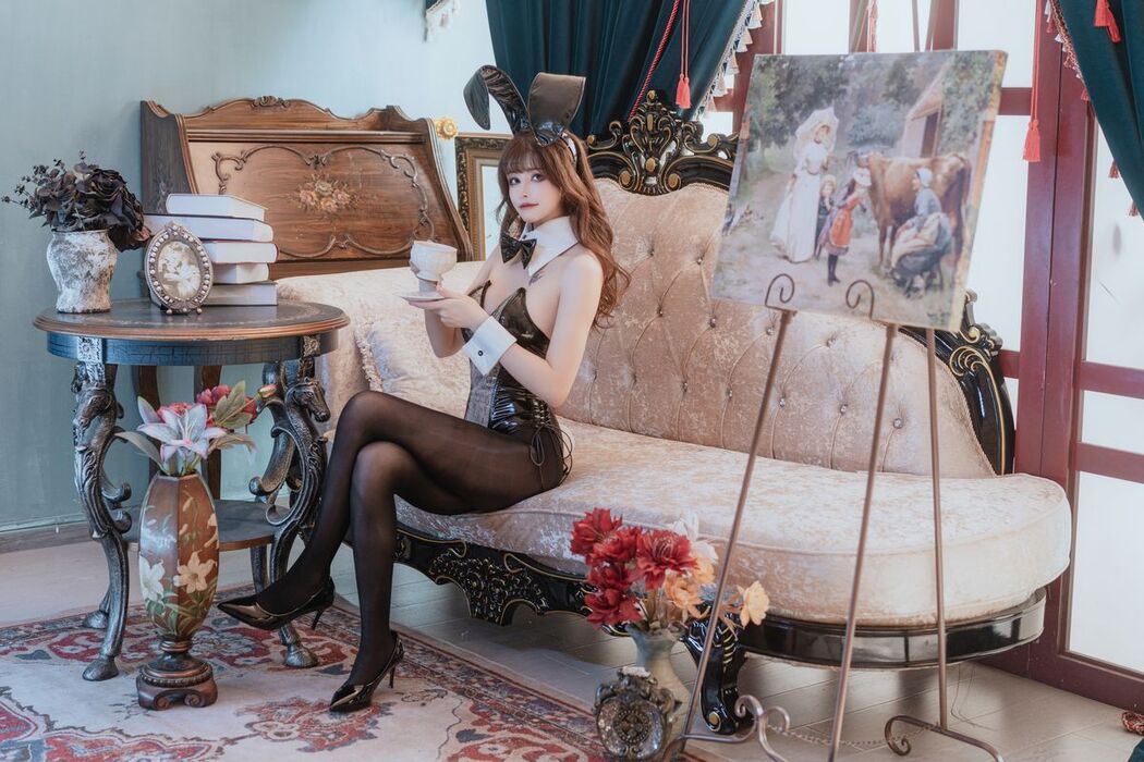 Coser@鹿八岁 – 豹纹透明兔女郎2.0 (72P – 1V)