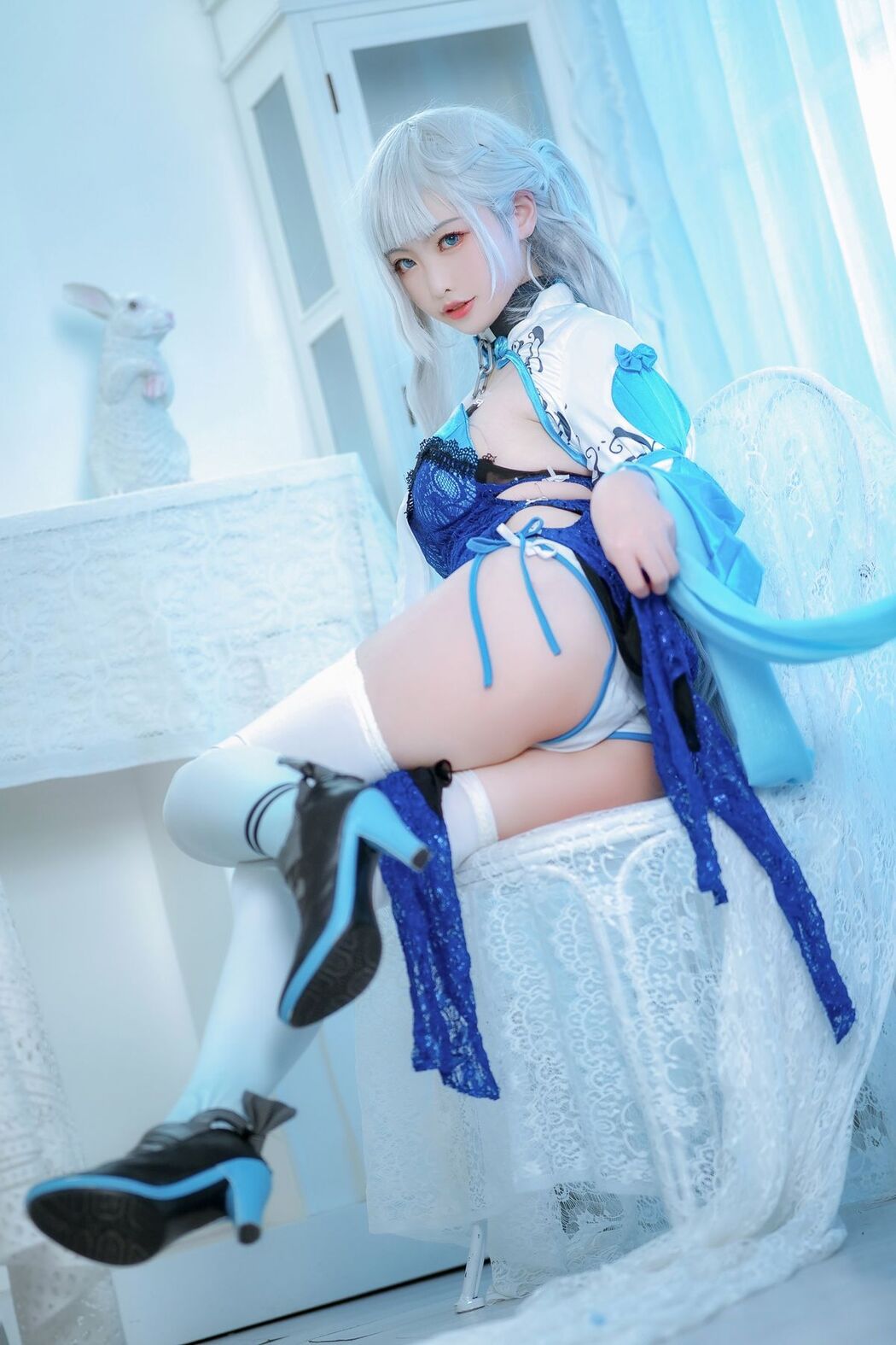 Coser@樱岛嗷一 – 贝尔法斯特旗袍 (16P)