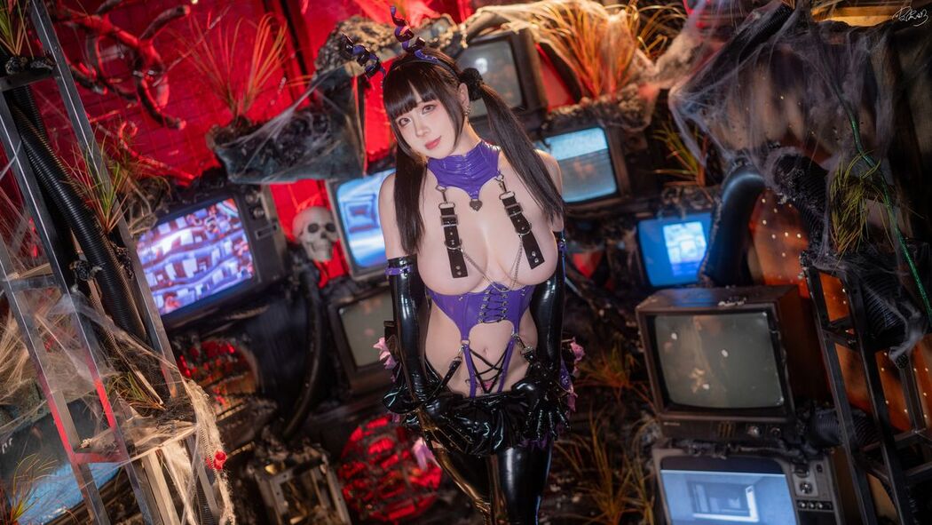 Coser@皮皮奶可可爱了啦 – 紫博魅 赛博魅魔 Part1 (51P – 1V)