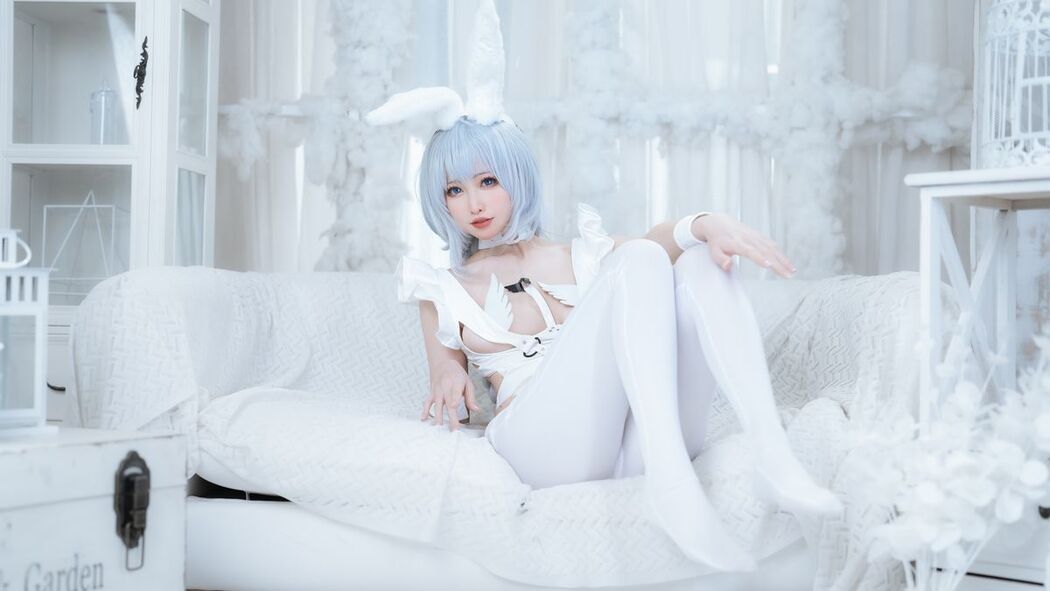 Coser@樱岛嗷一 – 恶毒兔女郎 (20P)