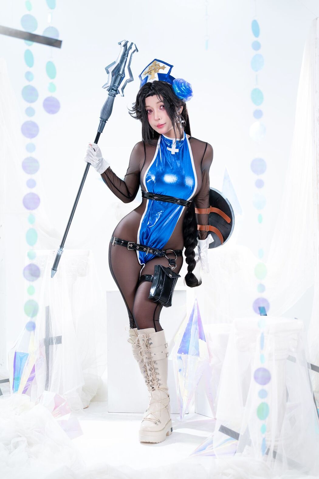 Coser@UmekoJ – Maiden Ice Rose Part1 (48P – 9V)