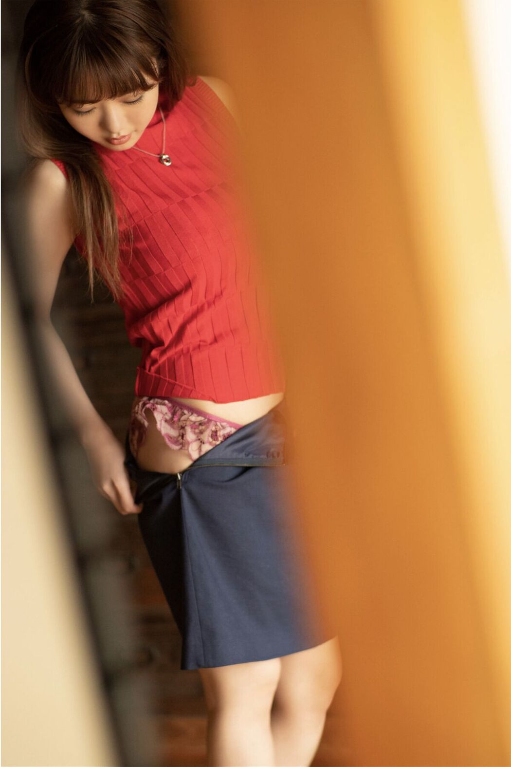 JP Reona Tomiyasu 冨安れおな – 隣のお姉さん 覗き見 Part01 (52P)