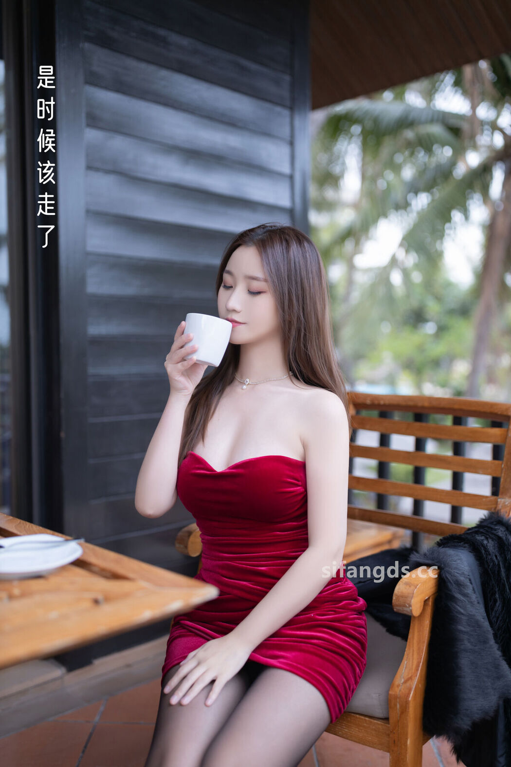 XR Uncensored Kyoko Yada 杏子Yada – R18 秀人网模特 被下药后的一夜情 Part01 (67P – 2V)