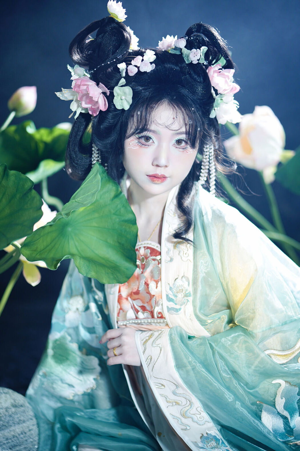 YiTuYu艺图语 Vol.8296 小小 (22P)