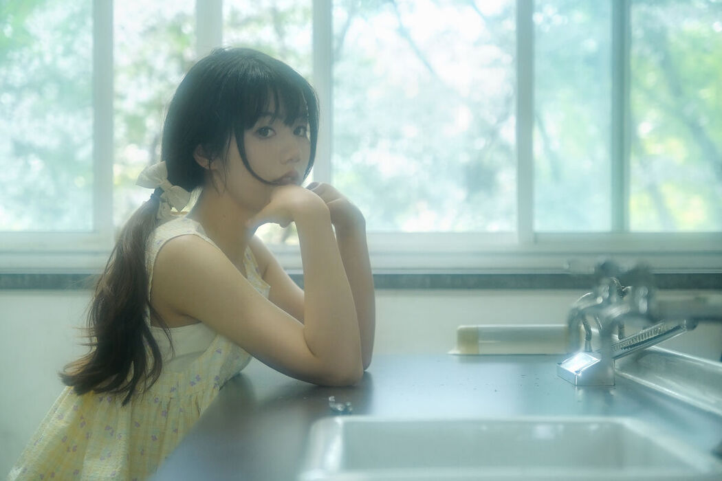 YiTuYu艺图语 Vol.8300 祝勺子 (24P)