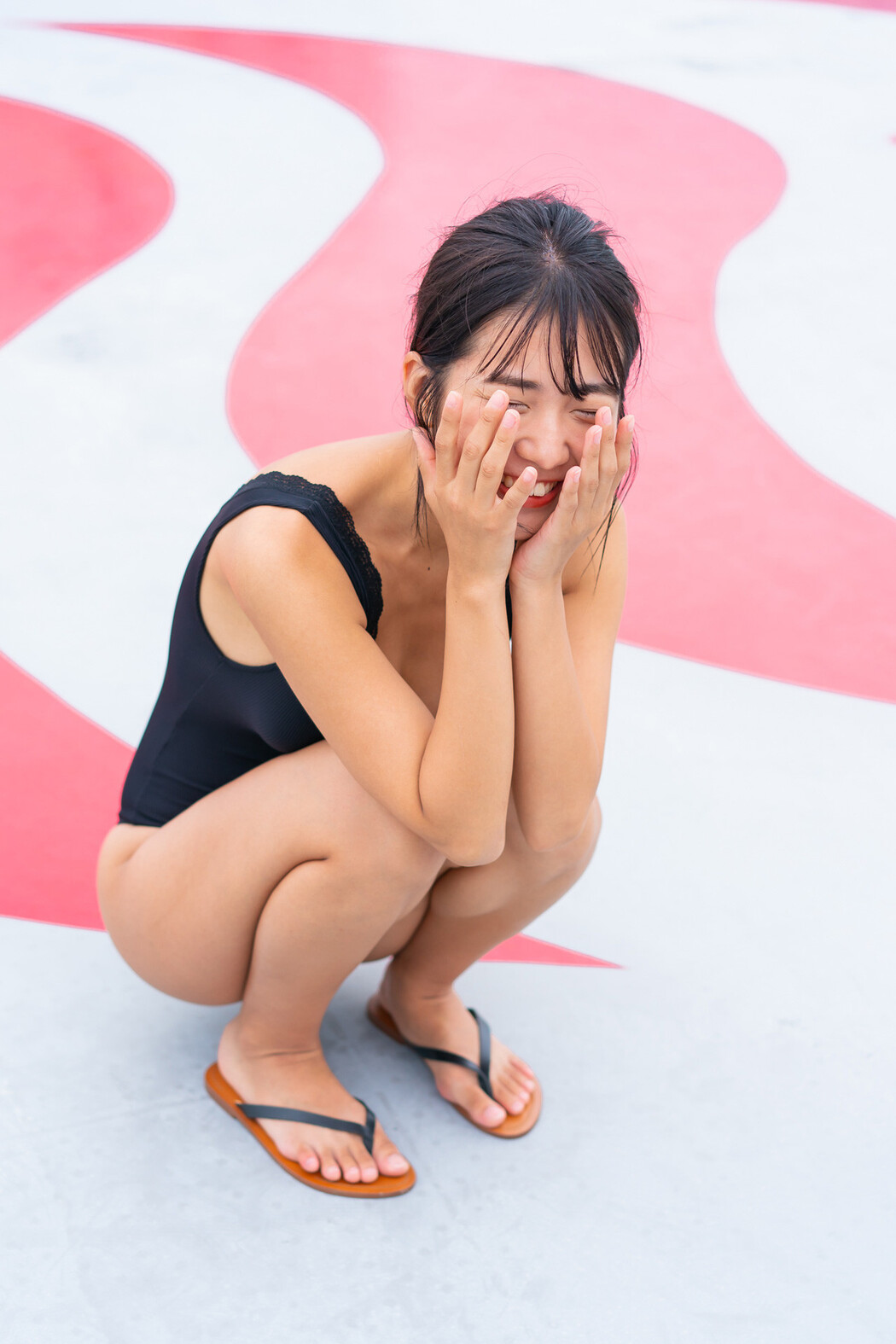 Amau Kisumi 天羽希純, FLASHデジタル写真集 「銭湯で大はしゃぎ!」 Set.02