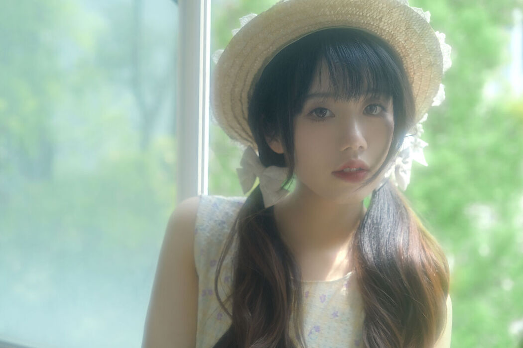 YiTuYu艺图语 Vol.8300 祝勺子 (24P)