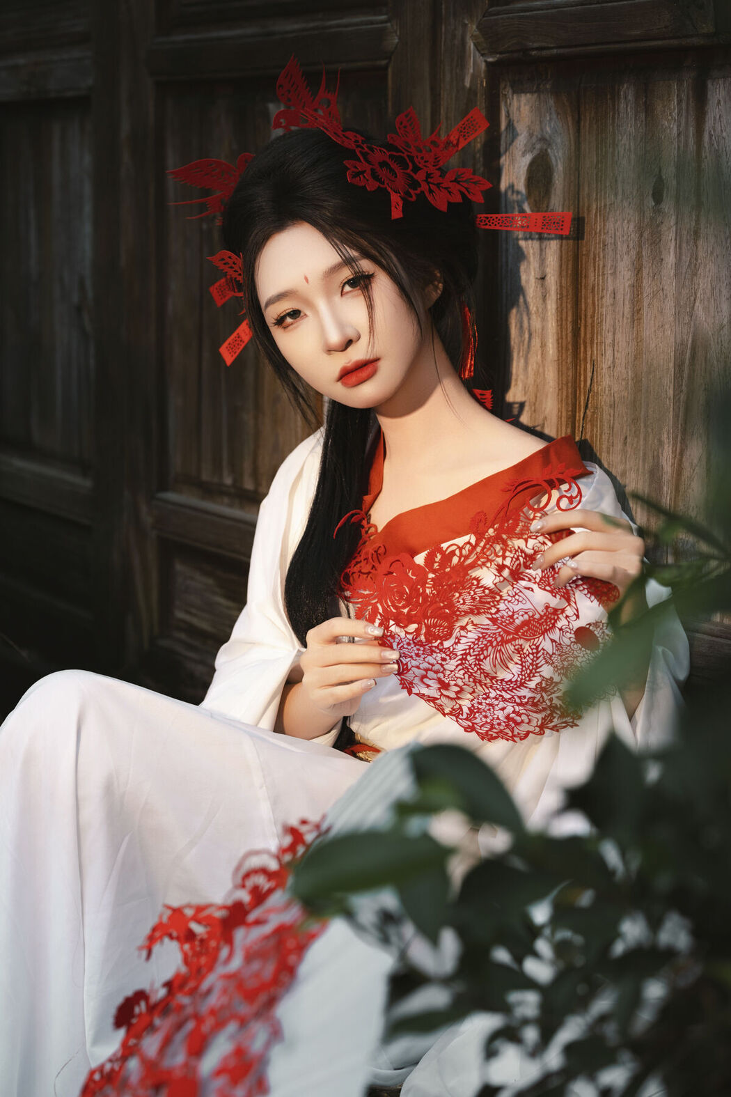 YiTuYu艺图语 Vol.8303 失眠面包蟹 (32P)