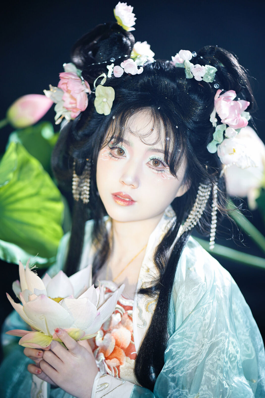 YiTuYu艺图语 Vol.8296 小小 (22P)