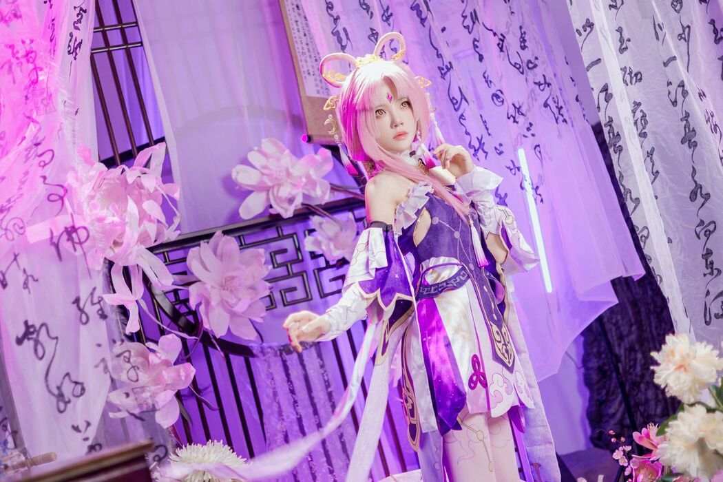Coser@桜桃喵 – 符玄 (28P – 2V)